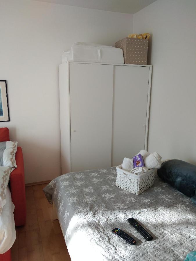 Holiday Home Nature Plesivica 亚斯特雷巴斯科 外观 照片