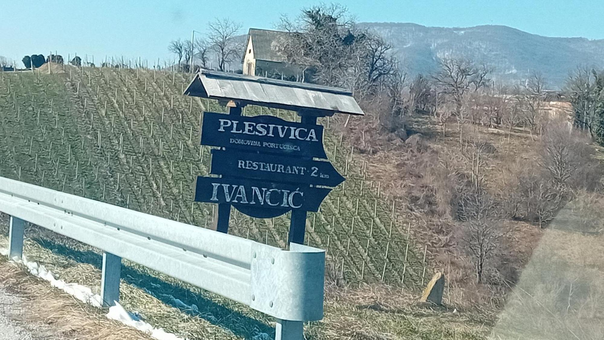 Holiday Home Nature Plesivica 亚斯特雷巴斯科 外观 照片